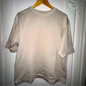 Uniqlo Oversized Tee